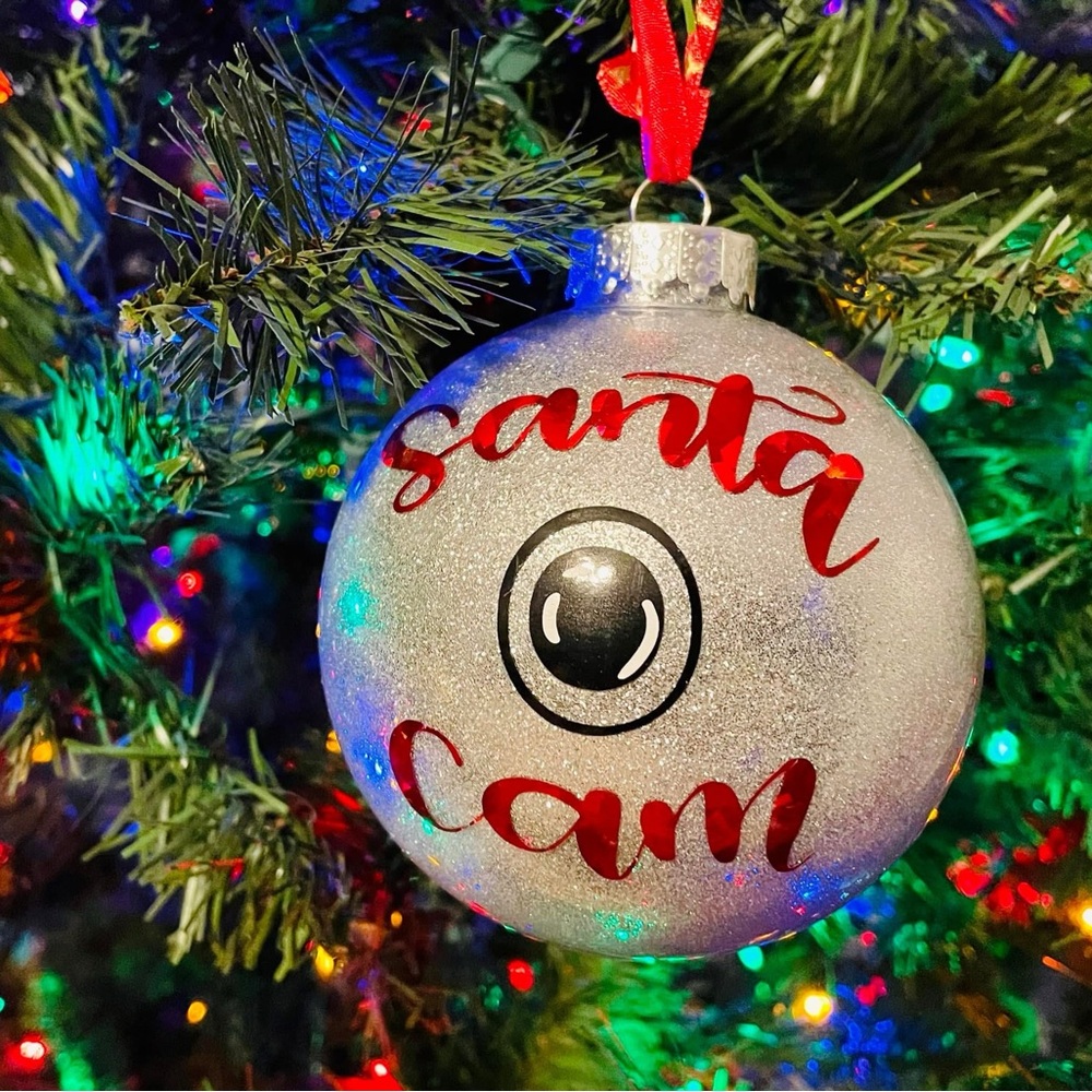 Festive Silver Santa Cam Ornament